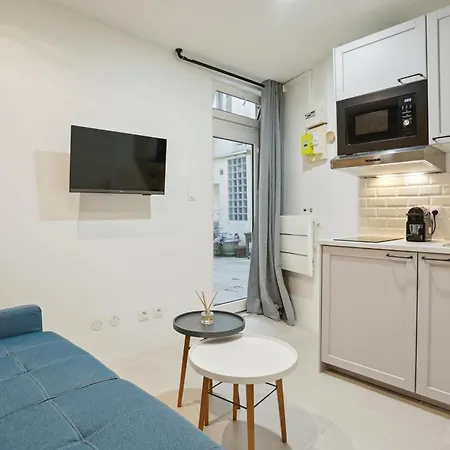 Tiny 12 D Paris's Heart! *