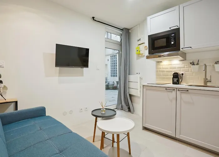 Tiny 12 D Paris's Heart! *